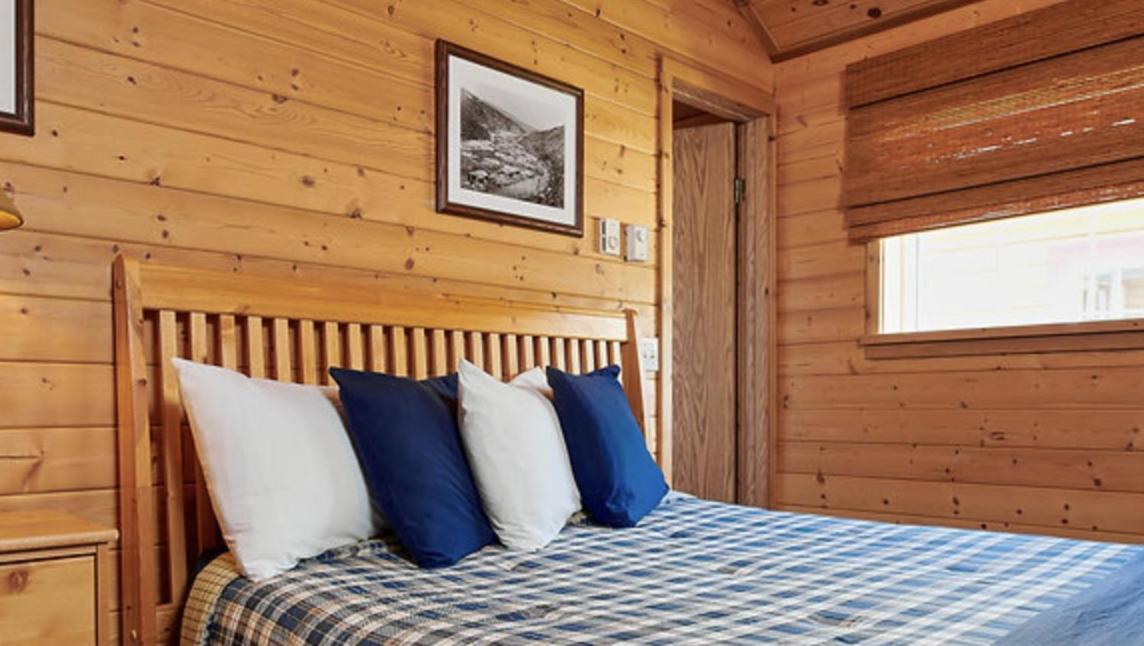 Klondike Kate'S Cabins Hotel ดอว์สันซิตี้ ภายนอก รูปภาพ